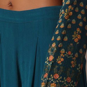 Blu stampato con dettagli in pietra Kurta Palazzo Set all'ingrosso donna abbigliamento etnico OEM abbigliamento fornitore di fabbrica abito personalizzato - Product Image 6