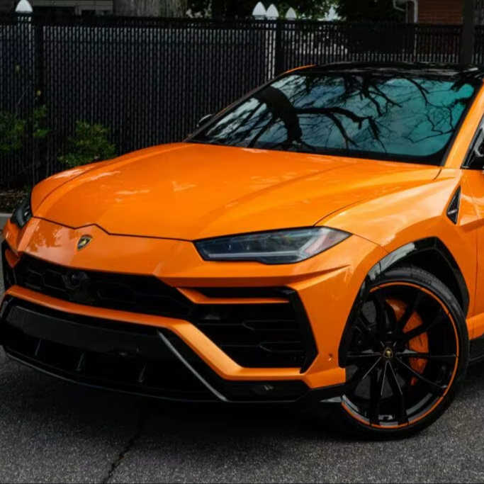 Used 2022 La_mb_or-gh-ini Ur_us AWD