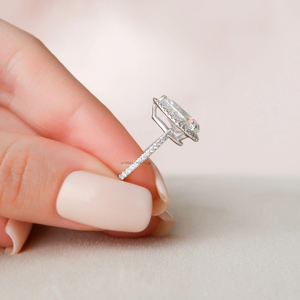 Bague de fiançailles 3.50 carats coupe poire Moissanite allongée en forme de larme bague de fiançailles délicate et moderne en or massif cadeau parfait pour les femmes - Product Image 4