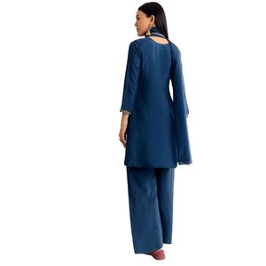 Bleu Zardosi travail Dola soie Kurta ensemble avec Dupatta en organza vente en gros de vêtements ethniques pour femmes OEM usine de vêtements fournisseur en gros - Product Image 2