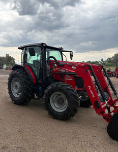 Tractor de Ruedas AGCO Massey Ferguson 399 de 50 HP 4WD de Calidad con Transmisión de Engranajes y Transmisión Automática para Uso Agrícola - Product Image 2
