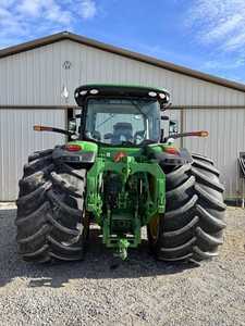 รถแทรกเตอร์จอห์ดีร์ 8400R ปี 2021 มือสอง พร้อมห้องโดยสาร - Product Image 4