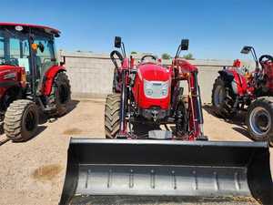 Envío Gratuito, Tractor McCormick X1.45 con Cargador Frontal, 225 Horas, 4x4, Motor Diésel de 90HP, Toma de Fuerza 540, Enganche de 3 Puntos - Product Image 3