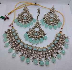 Conjunto de collar polaco Mehndi con Maang Tikka para mujer, conjunto de collar de alta calidad tradicional indio, se puede personalizar en cualquier color - Product Image 1