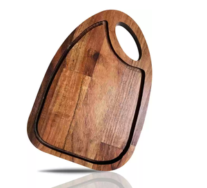 Bloque de cortar de madera de alta calidad con mango de hoja de diseñador Regalo de boda para utensilios de cocina Uso a un precio razonable - Product Image 1