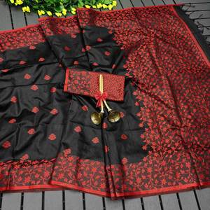 Collection de saris magnifiques en géorgette avec travail khaddi et travail katdana, saris multicolores pour femmes, prix de gros des designers - Product Image 6