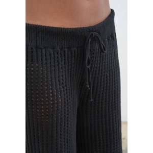 ชุดกางเกงขากว้างเอวสูงถักโครเชต์ Moon Loose รุ่น 9880 กางเกงใส่สบายระบายอากาศได้ดี - Product Image 1