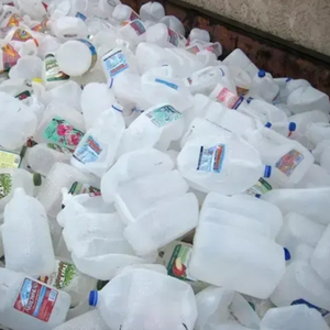 Déchets de bouteilles de lait en PEHD pur en vrac à vendre - Product Image 3