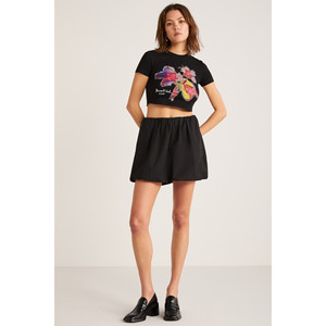 ETHIQUET JESS T-shirt court à manches courtes et col rond pour femme avec détails imprimés floraux - Product Image 4