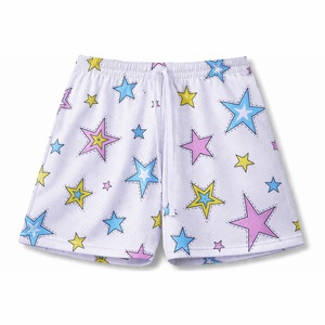 Shorts d'entraînement décontractés pour hommes, taille mi-haute, écologiques, séchage rapide, respirants, en tissu polyester/spandex de haute qualité, motif tendance - Product Image 4