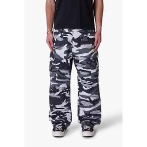Pantalon cargo ultra baggy - Product Image 1