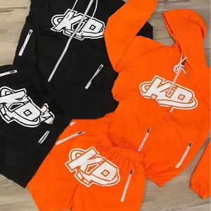 Chándal de nailon personalizado con muestra gratis para hombre, conjunto corto cortavientos unisex con logotipo, chándal, chaqueta y pantalones cortos con capucha serigrafiados - Product Image 2