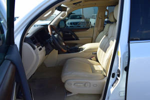 TOP-SELLING USED FOR-LEX LX570 SUV à VENDRE à un PRIX ATTRAYANT - Product Image 6