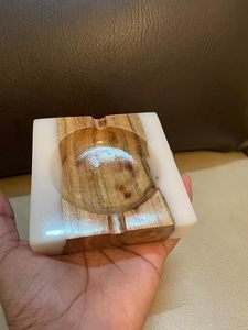 Cenicero de madera de 2 ranuras de alta calidad para cigarrillos o cigarros Forma y tamaño personalizados para uso doméstico - Product Image 3