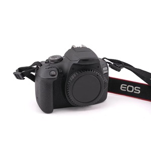 Appareil photo numérique d'occasion EOS 2000D Rebel T7 24,1 Mpx APS-C CMOS - Product Image 2