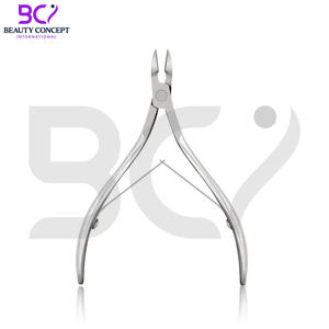 Coupe-ongles en acier inoxydable, pince à cuticules avec ouverture large et lame courbée - Outils professionnels pour les ongles des doigts et des orteils - Product Image 3