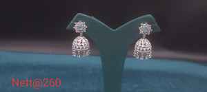 Elegante conjunto de joyas de pendientes de latón con diamantes americanos brillantes para mujer, perfecto para bodas y ocasiones especiales - Product Image 5