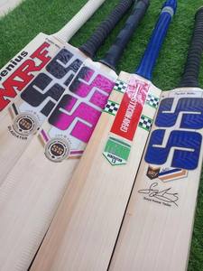 Bate de cricket de sauce inglés de estilo clásico con mango corto, murciélagos de cricket de estilo clásico ligeros - Product Image 4