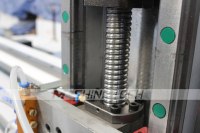 Router CNC ATC 1325 de 3 Ejes para Trabajos en Madera con Motor de Husillo Único y Componentes de Engranajes, Capacidad de 4x8 pies