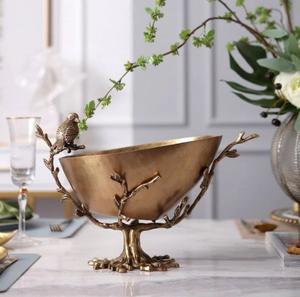 Cuenco de chocolate decorativo de Metal blanco y dorado con diseño Floral, vajilla elegante para decoración del hogar, regalos y Mesa - Product Image 2