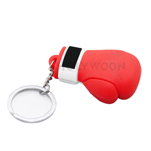 Elegante llavero de cuero con acabado premium, diseño duradero y cómodo para el uso diario, mantén tus llaves organizadas - Product Image 6