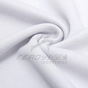 Ensemble d'uniformes de basketball pour homme avec bordure contrastée et coupe athlétique dégradée Ensemble maillot et short de basketball pour homme - Product Image 5