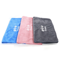 Usine de haute qualité OEM Logo personnalisé Séchage rapide Absorbant Tapis de gymnastique Serviette en microfibre Serviette pour salle de sport Yoga Fitness Sports