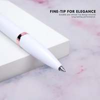 Stylo à bille fin 0,7 mm promotionnel Pierre Cardin White Stallion, ensemble de stylos à bille premium et calculatrice à grand écran 12 chiffres
