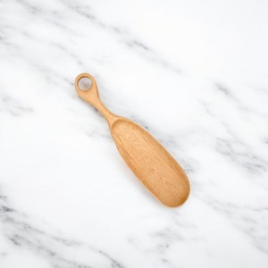 Forma de cilindro largo de alta calidad con mango Tabla de corte y servicio de madera de mango natural Fácil de limpiar Tablas de madera hechas a mano - Product Image 1