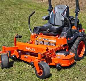 Tondeuse à gazon à rayon de braquage nul commerciale Kubota Z781KWi-54 de 2025, moteur Kawasaki EFI de 54 pouces - Product Image 3