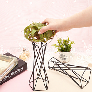 Décoration Décoration Ensemble de vases de table de luxe en métal doré Vase à fleurs en métal en laiton décoratif élégant Décoration de mariage Centre de table - Product Image 6