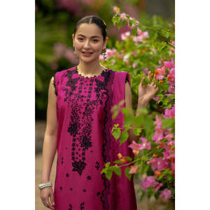 Conjunto de 3 piezas Rang Rasiya: Camisa sin mangas de gasa bordada con lentejuelas, Dupatta de red Khaddi bordada y Pantalones bordados - BIC-4888 Transpirable - Product Image 4