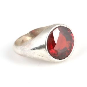 Anillo Redondo de Plata de Ley 925 para Hombre con Incrustaciones de Rubí Sintético, Bañado en Rodio, para Uso Diario - Product Image 3