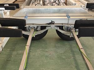 <span class=keywords><strong>Remorque</strong></span> de <span class=keywords><strong>bateau</strong></span> en aluminium de haute qualité à double essieu, châssis marin, remorquage facile, conception stable et équilibrée pour yacht, <span class=keywords><strong>bateau</strong></span> pneumatique - Product Image 6