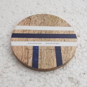 Posavasos al por mayor de nuevo estilo, posavasos de alta calidad personalizados cuadrados redondos de resina epoxi de madera, posavasos, el mejor portavasos para sofá - Product Image 5