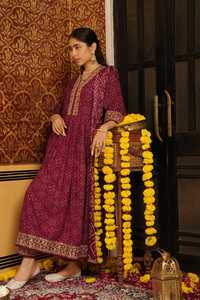 High Quality Designer Wear Cotton Fabric Kurta with Beautiful Zari <b>Sequins</b> Embroidery Detailing Paired with Pant and Duppatta - Product Image 5