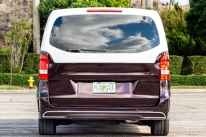 Mercedes-Benz Metris 2021 Usada Premium, ~500 Millas, Conversión de Van de Lujo - Product Image 3