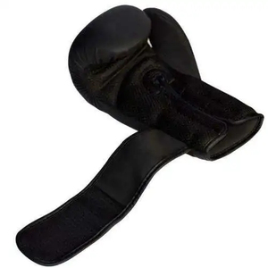Gants de boxe noirs en cuir de qualité supérieure, respirants et durables, pour l'entraînement et la compétition - Product Image 6