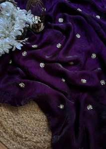 Hermoso estilo de elevación con este sari de seda de espacio puro y blusa de diseñador Fiesta india y ropa de mujer de boda - Product Image 3