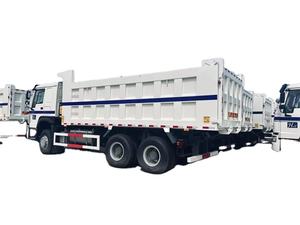 Camión Volquete Pesado Diésel Usado SIN-0TRUK H0-W0 6x4 de 400HP con Volante a la Izquierda y 30 Toneladas en Venta en Japón - Product Image 2