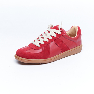 Sneakers di Marca e di Design da <span class=keywords><strong>Donna</strong></span>, Scarpe da Ginnastica di Alta Qualità per il Tempo Libero, lo Sport e la Camminata, Collezione di Scarpe <span class=keywords><strong>Rosse</strong></span> a Pianta Larga - Product Image 2