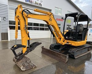 Retroexcavadora JCB 804 Usada/Nueva 2008 con Cuchilla Recta, Pulgar Hidráulico, Sistema Wain Roy Connect, Dos Cucharones, 45HP - Product Image 6