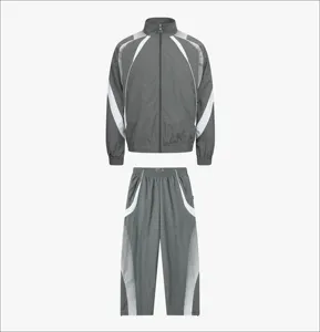 ชุดวอร์มกันลมทำจากโพลีเอสเตอร์สำหรับผู้ชายชุดกางเกงขาสั้นกันลม2ชิ้นเสื้อแจ็คเก็ตและกางเกงขาสั้นขนาดใหญ่แบบซิป - Product Image 1