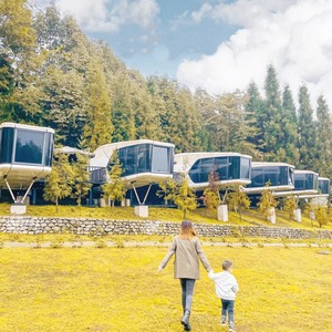 บ้านแคปซูล prefab น้ำหนักเบาสำหรับการปรับปรุงพื้นที่ในหอพักโรงแรมและการใช้ชีวิตร่วมกัน