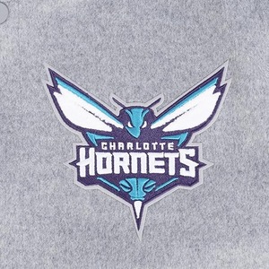 Veste universitaire sublimée et à patchs OEM, mélange coton-laine, idéale pour le branding et les équipes - Product Image 4