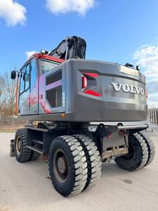 Excavadora móvil Volvo EW 160E nueva/usada con motor diésel de servicio pesado y transmisión automática - Product Image 6
