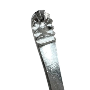 Pinzas de Tejido de Acero Manuales Autorretenibles, Calidad Premium, Ligeras, para Uso en Cirugía General, Personalizables, Nuevas - Product Image 6