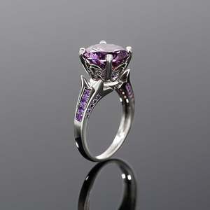 แหวนเงินสเตอร์ลิงประดับอเมทิสต์ทรงมาร์คีส์ ดีไซน์ดอกไลแลค - Product Image 5