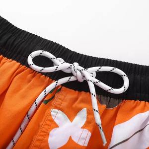 Bañador personalizado de secado rápido para hombre, traje de baño transpirable para playa - Product Image 4