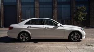 MERCEDES-BENZ E250 BLUETEC d'occasion 2016, conduite à gauche/droite - Product Image 2